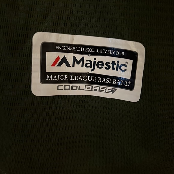 Carlos Correa Salute to service Jersey in great shape Size XL Color Green - Picture 3 of 6